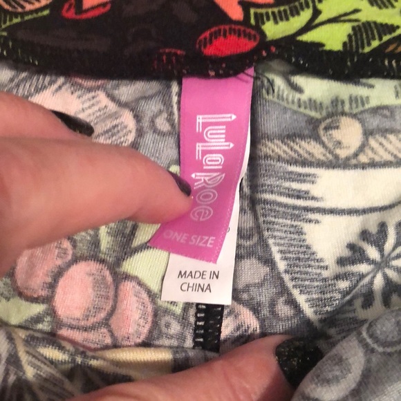 Lularoe one size leggings Christmas gifts bows bells black gold pink pants - Picture 6 of 7